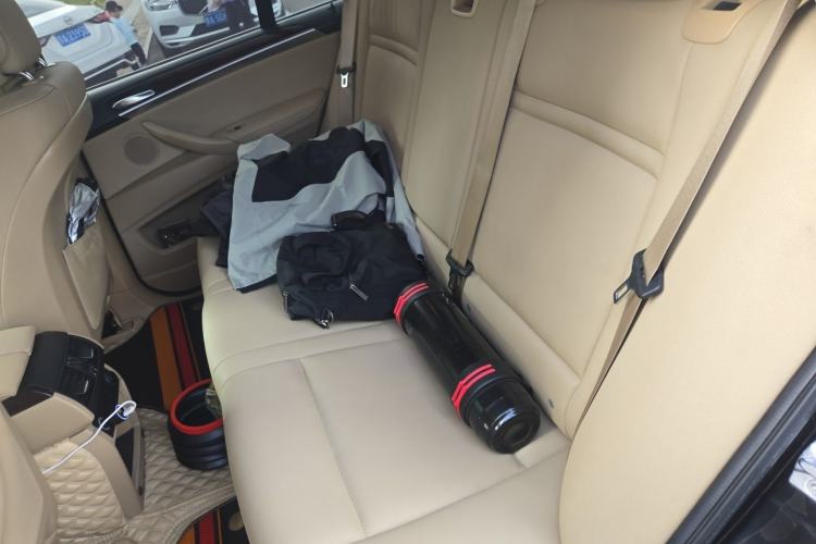 Used BMW X5 2013 xDrive35i Leading Model Left Rear Seat