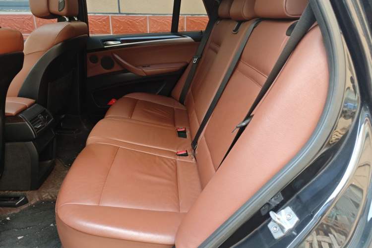 Used BMW X5 2013 xDrive35i Leading Model Left Rear Seat