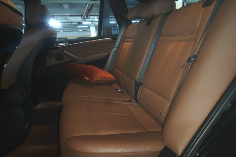 Used BMW X5 2013 xDrive35i Luxury Edition Left Rear Seat