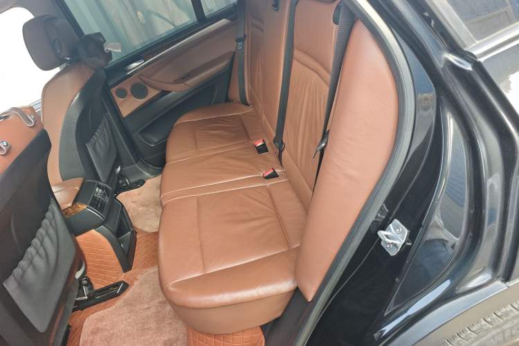 Used BMW X5 2013 xDrive35i U.S. specification Left Rear Seat