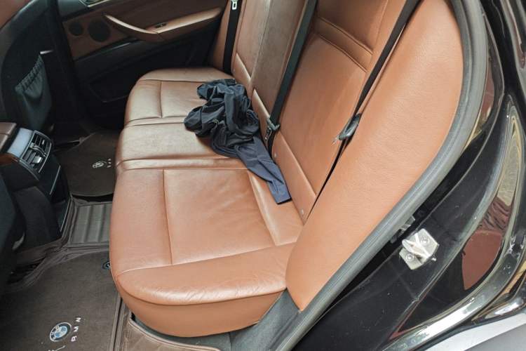 Used BMW X5 2013 xDrive35i Leading Model Left Rear Seat