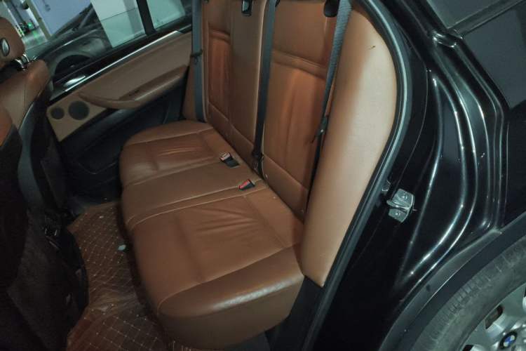 Used BMW X5 2013 xDrive35i Leading Model Left Rear Seat