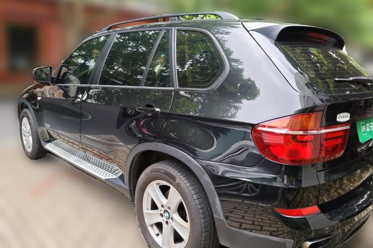 Used BMW X5 2013 xDrive35i Leading Model Rear Left 45 Deg