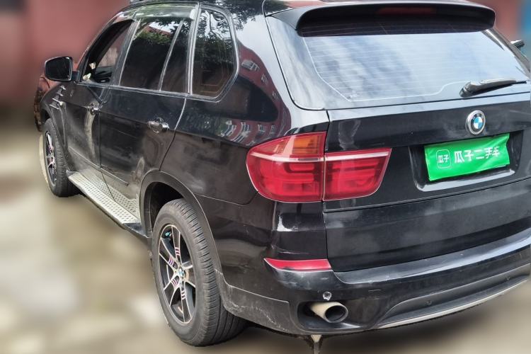 Used BMW X5 2013 xDrive35i Leading Model Rear Left 45 Deg