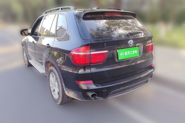 Used BMW X5 2013 xDrive35i U.S. specification Rear Left 45 Deg