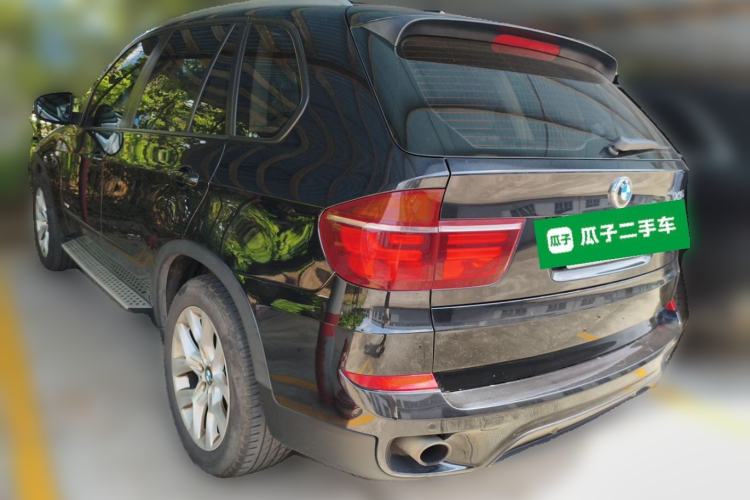 Used BMW X5 2013 xDrive35i Leading Model Rear Left 45 Deg