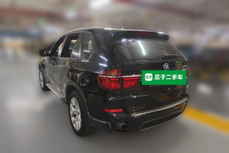 Used BMW X5 2013 xDrive35i Luxury Edition Rear Left 45 Deg