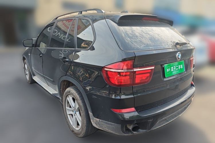 Used BMW X5 2013 xDrive35i Leading Model Rear Left 45 Deg