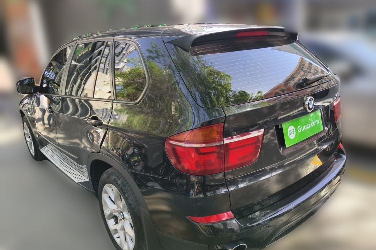 Used BMW X5 2013 xDrive35i Leading Model Rear Left 45 Deg