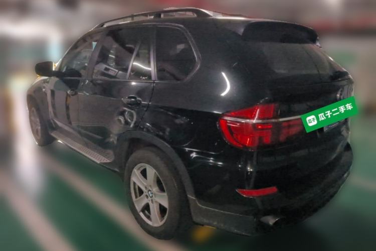 Used BMW X5 2013 xDrive35i U.S. specification Rear Left 45 Deg