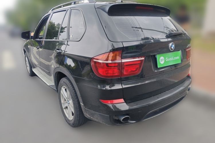 Used BMW X5 2013 xDrive35i Leading Model Rear Left 45 Deg