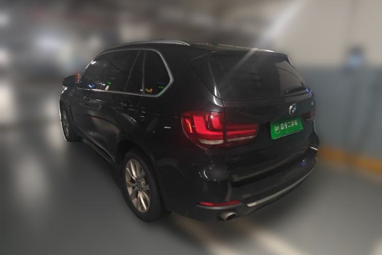 Used BMW X5 2013 xDrive35i Luxury Edition Rear Left 45 Deg