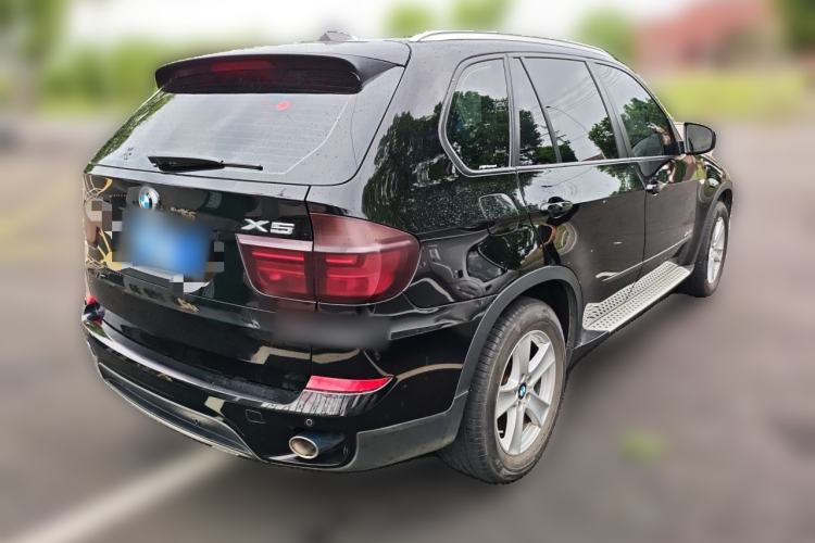Used BMW X5 2013 xDrive35i Leading Model Rear Right 45 Deg