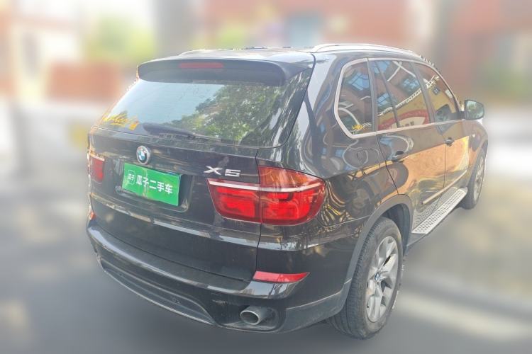 Used BMW X5 2013 xDrive35i Luxury Edition Rear Right 45 Deg