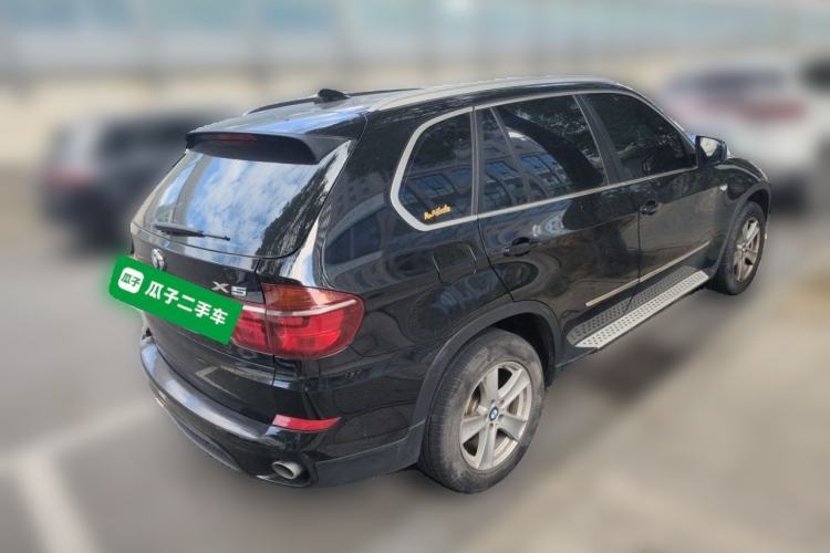 Used BMW X5 2013 xDrive35i Leading Model Rear Right 45 Deg