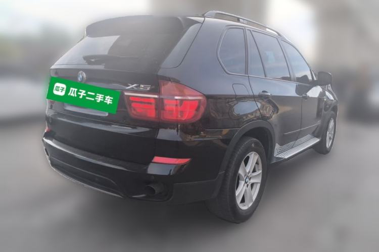 Used BMW X5 2013 xDrive35i Leading Model Rear Right 45 Deg