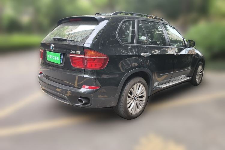 Used BMW X5 2013 xDrive35i Leading Model Rear Right 45 Deg