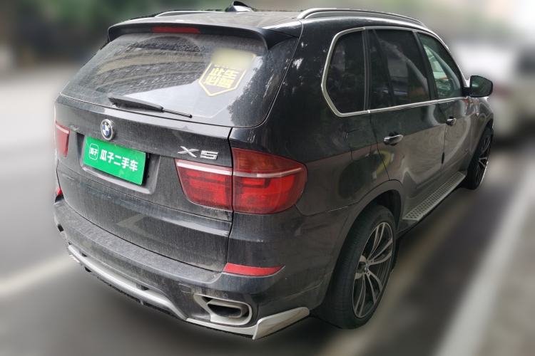 Used BMW X5 2013 xDrive35i Luxury Model Rear Right 45 Deg