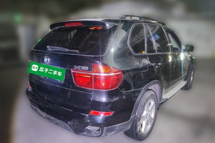 Used BMW X5 2013 xDrive35i Leading Model Rear Right 45 Deg