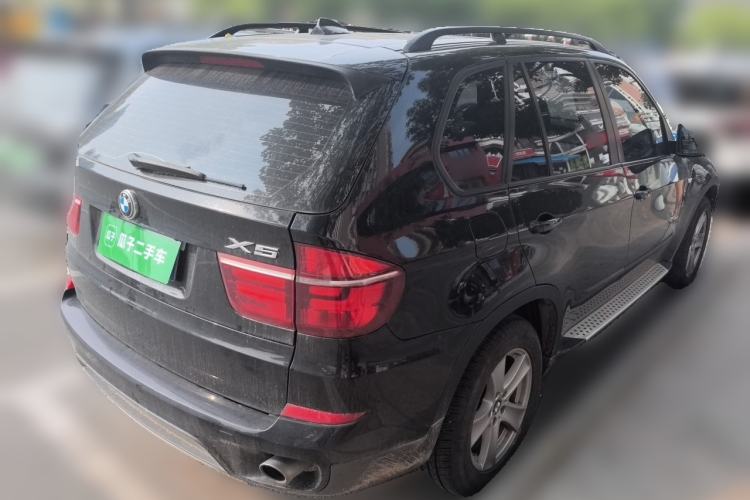 Used BMW X5 2013 xDrive35i Leading Model Rear Right 45 Deg