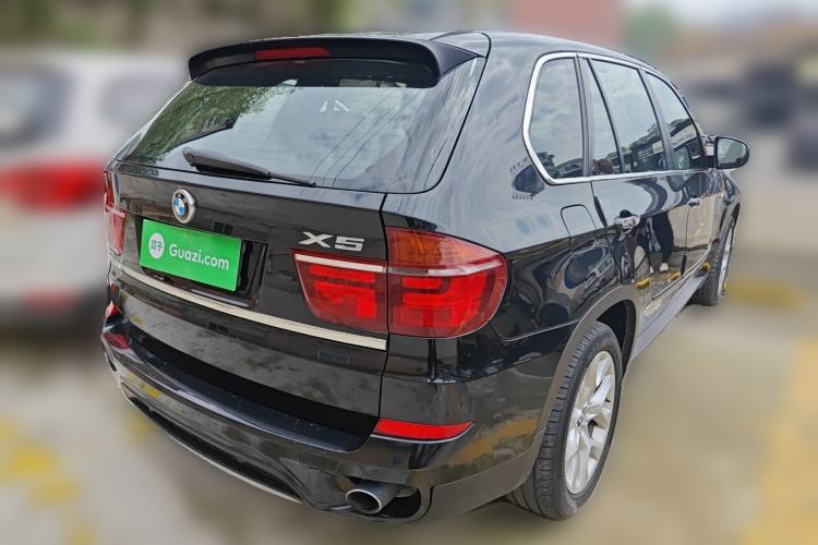 Used BMW X5 2013 xDrive35i Luxury Edition Rear Right 45 Deg
