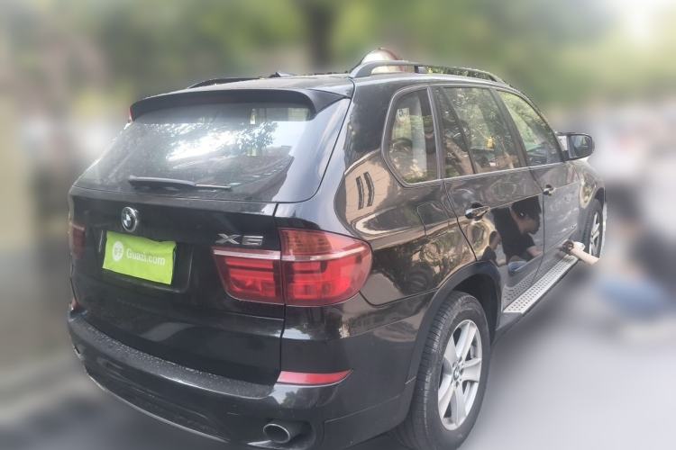 Used BMW X5 2013 xDrive35i Leading Model Rear Right 45 Deg