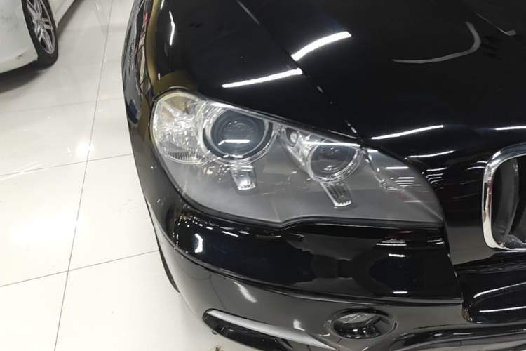 Used BMW X5  Right Front Headlight