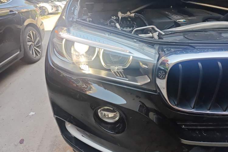 Used BMW X5 2013 xDrive35i U.S. specification Right Front Headlight