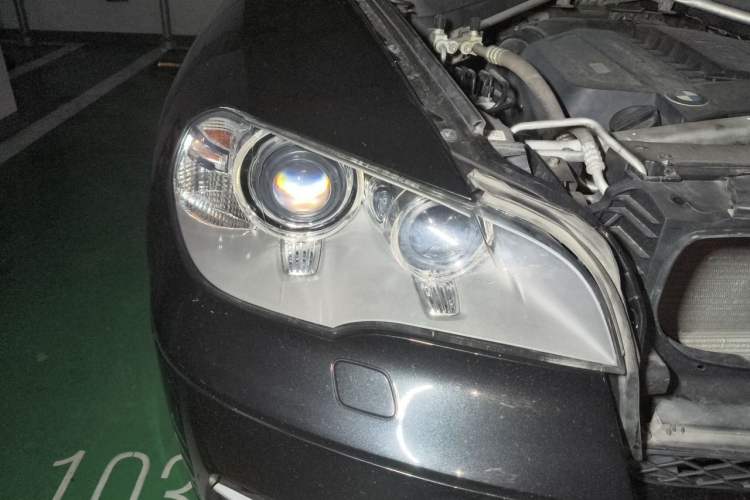 Used BMW X5 2013 xDrive35i Leading Model Right Front Headlight