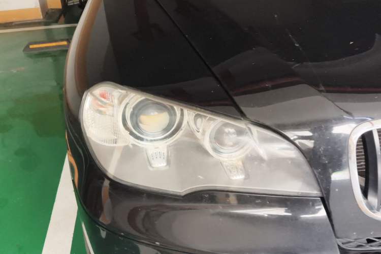 Used BMW X5  Right Front Headlight