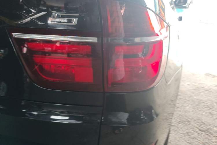 Used BMW X5 2013 xDrive35i Luxury Edition Right Rear Taillight