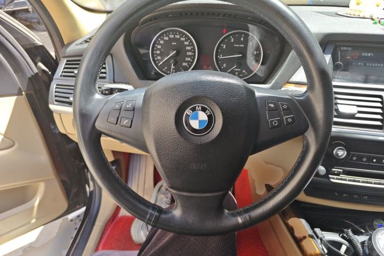 Used BMW X5  Steering Wheel