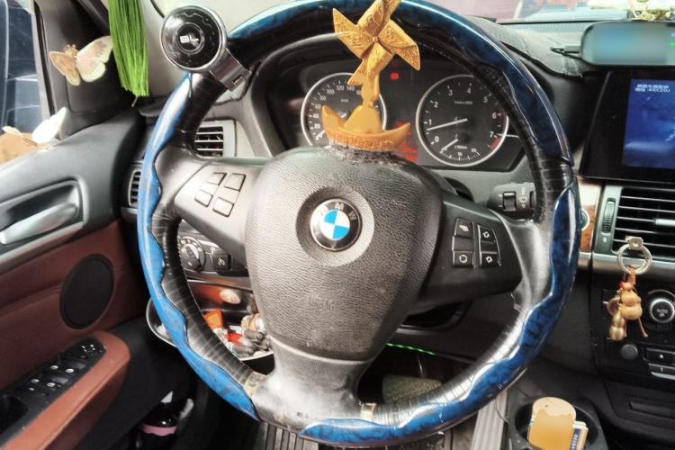 Used BMW X5 2013 xDrive35i Leading Model Steering Wheel