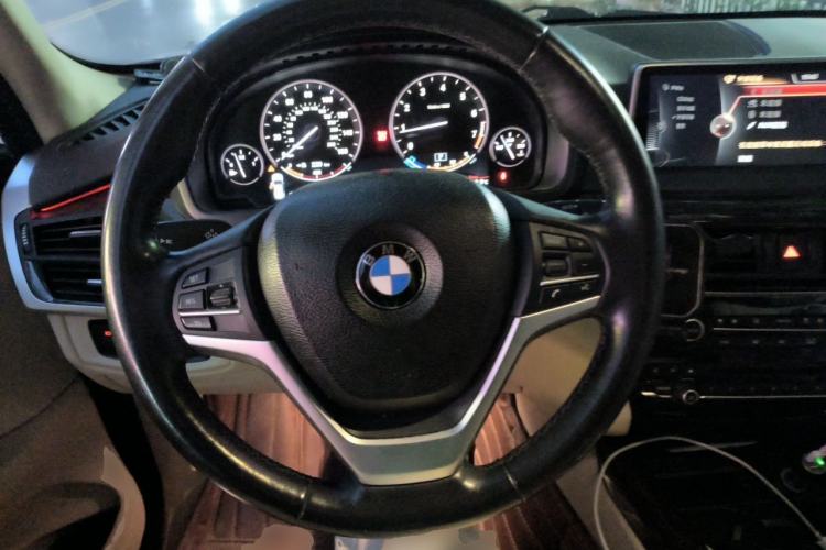 Used BMW X5  Steering Wheel