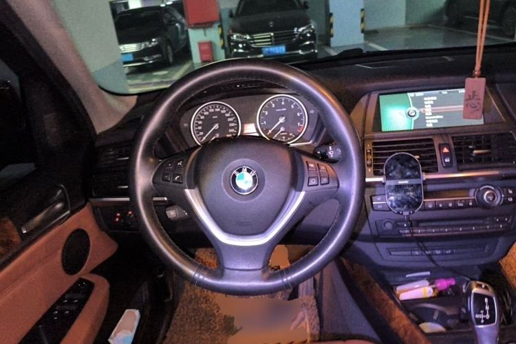 Used BMW X5 2013 xDrive35i Leading Model Steering Wheel