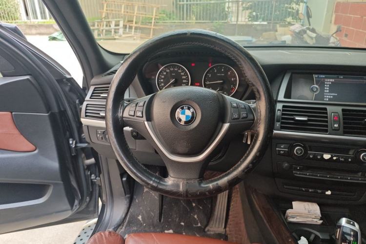 Used BMW X5 2013 xDrive35i Leading Model Steering Wheel