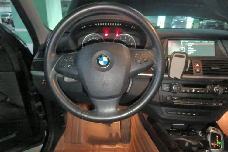 Used BMW X5 2013 xDrive35i U.S. specification Steering Wheel