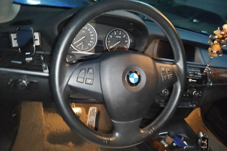 Used BMW X5  Steering Wheel