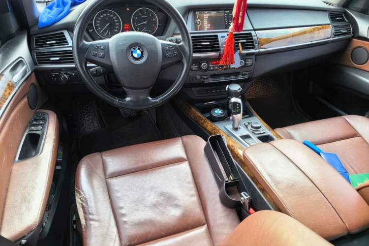 Used BMW X5 2013 xDrive35i Leading Model Steering Wheel