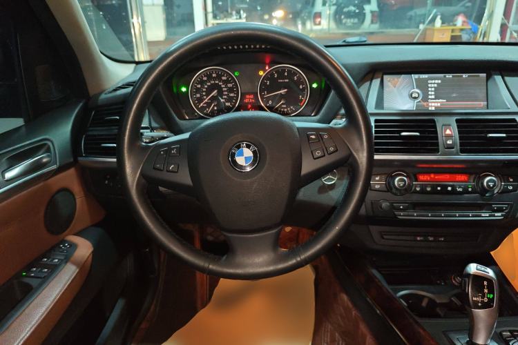 Used BMW X5 2013 xDrive35i U.S. specification Steering Wheel