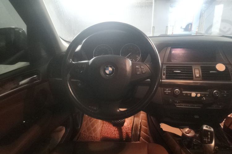 Used BMW X5 2013 xDrive35i Leading Model Steering Wheel