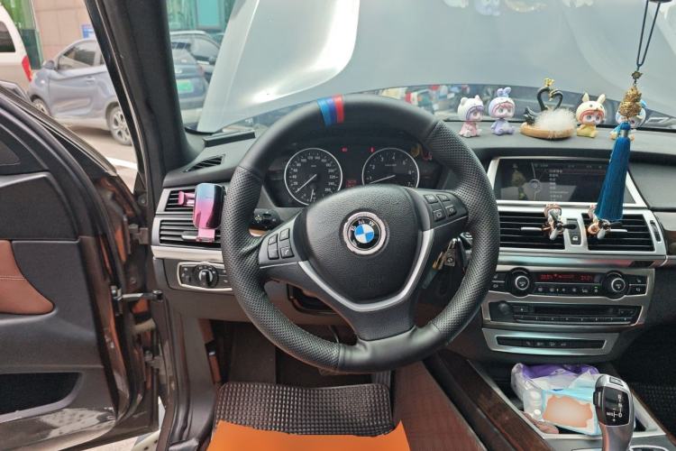 Used BMW X5 2013 xDrive35i Leading Model Steering Wheel