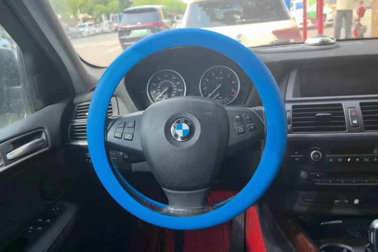 Used BMW X5 2013 xDrive35i Leading Model Steering Wheel