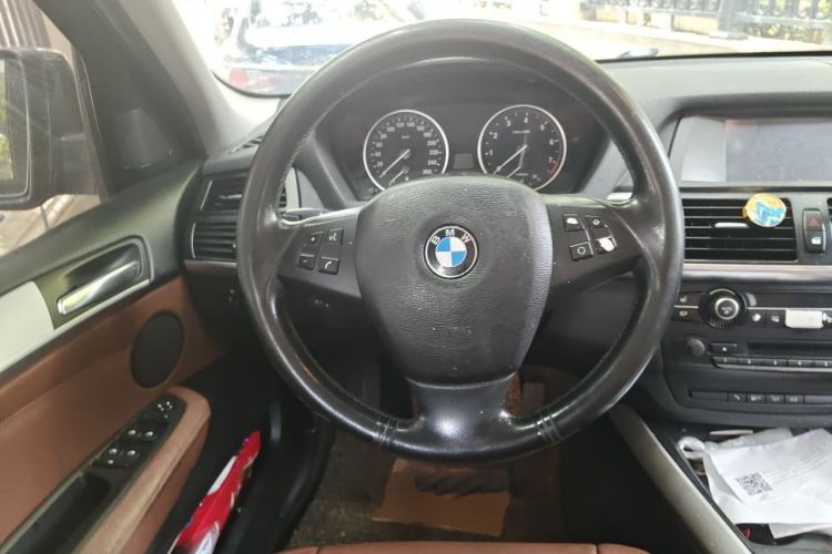 Used BMW X5  Steering Wheel