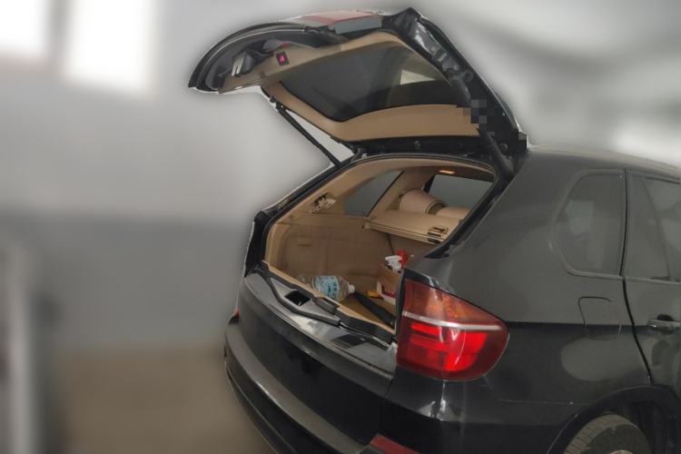 Used BMW X5 2013 xDrive35i Luxury Model Trunk
