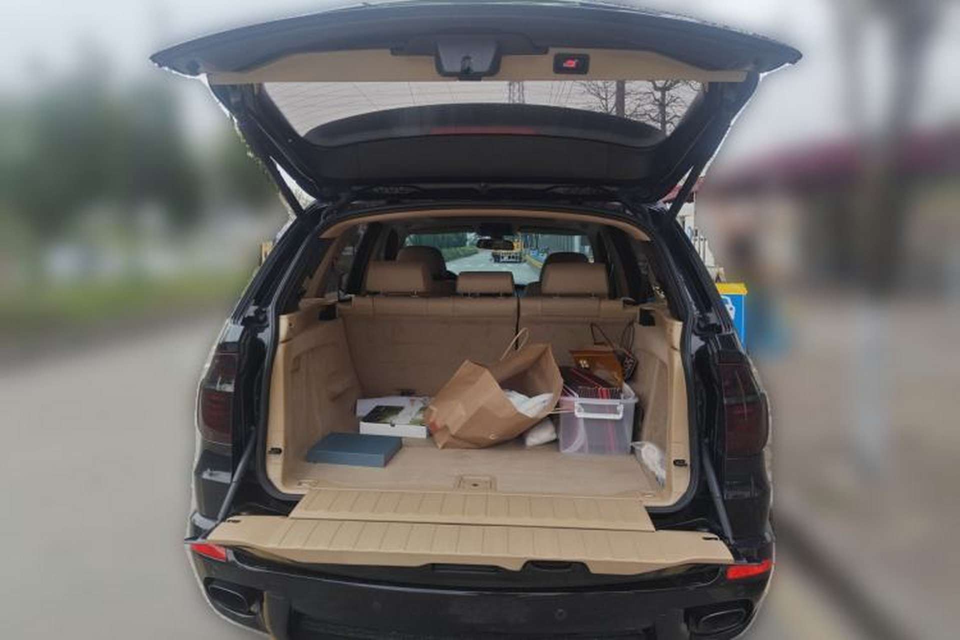 Used BMW X5 2013 xDrive40i Trunk