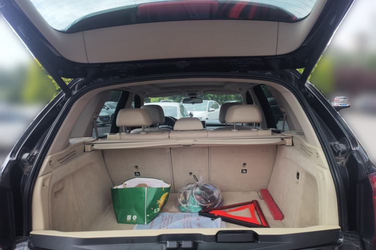 Used BMW X5 2013 xDrive35i Luxury Edition Trunk
