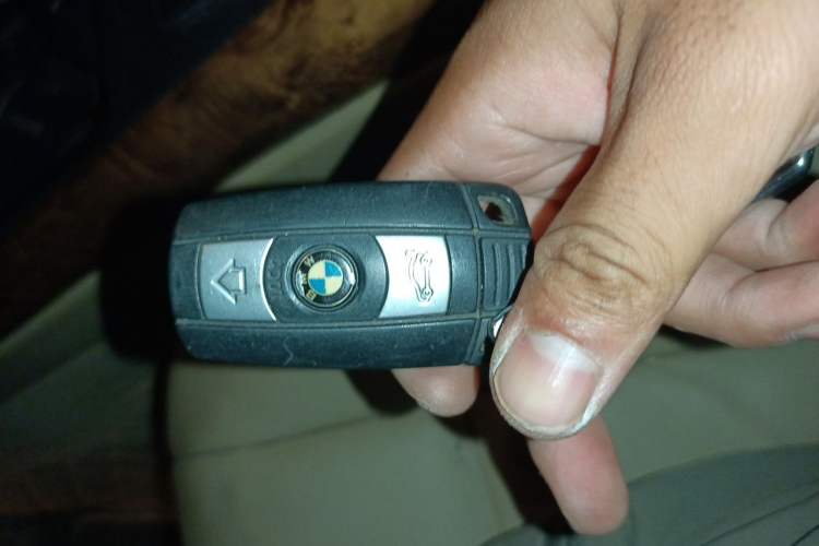 Used BMW X5 2013 xDrive35i Leading Model Vehicle Key