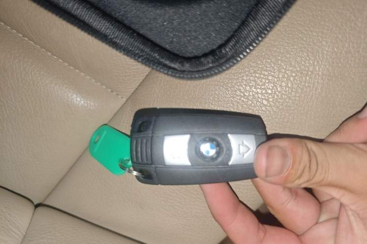 Used BMW X5 2013 xDrive35i Luxury Model Vehicle Key