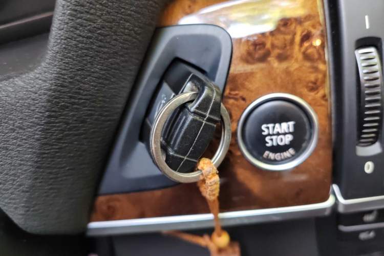 Used BMW X5 2013 xDrive35i Leading Model Vehicle Key